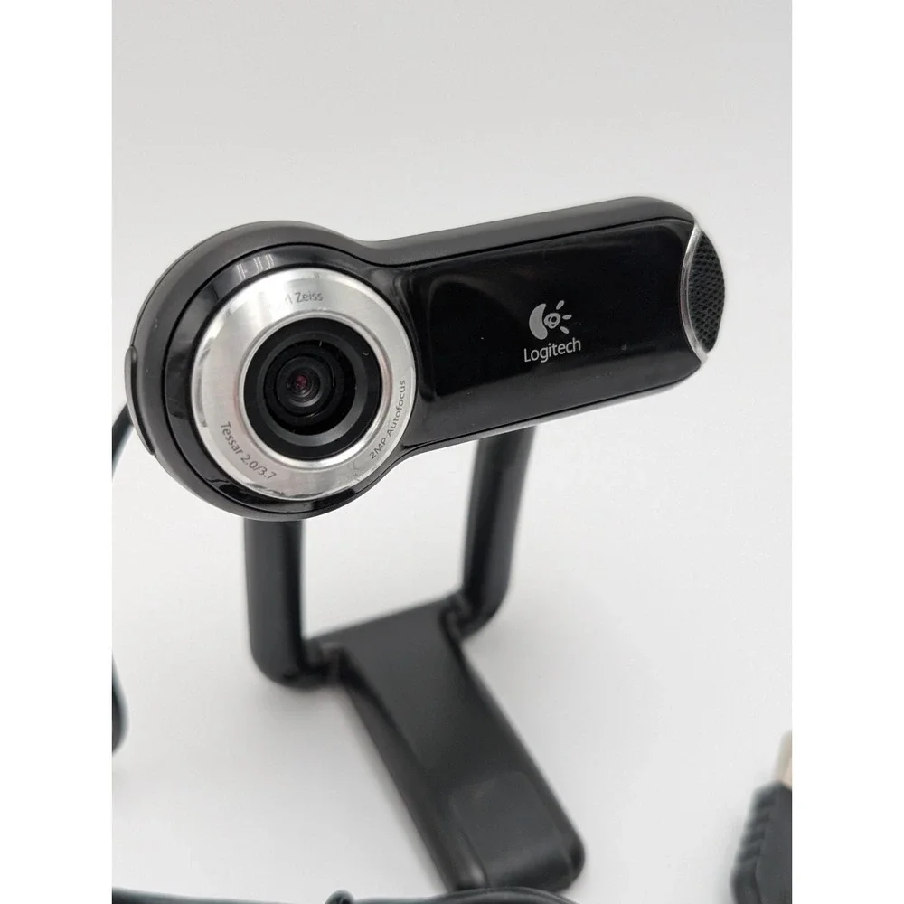 Logitech Cam Webcam Carl Zeiss Tessar 2.0/3.7 2MP Autofocus Camera WORKS